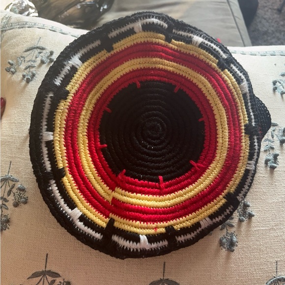 Traditional Cameroon unisex toghu cap - Picture 2 of 8